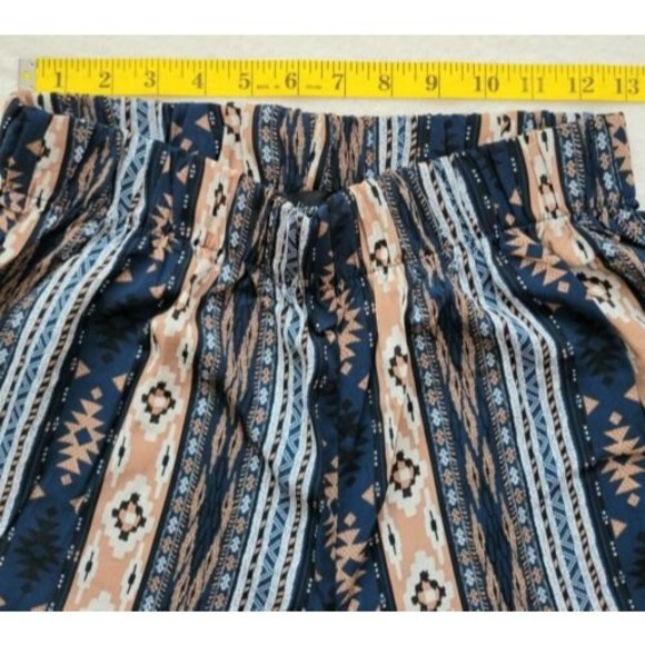 Women's pants size large in Aztec print elastic waistband tapperd leg Brand New - Picture 6 of 7